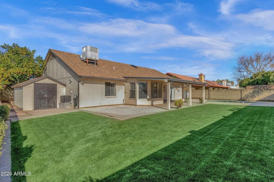Real Estate Picture 35