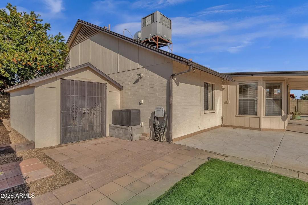 Real Estate Picture 38