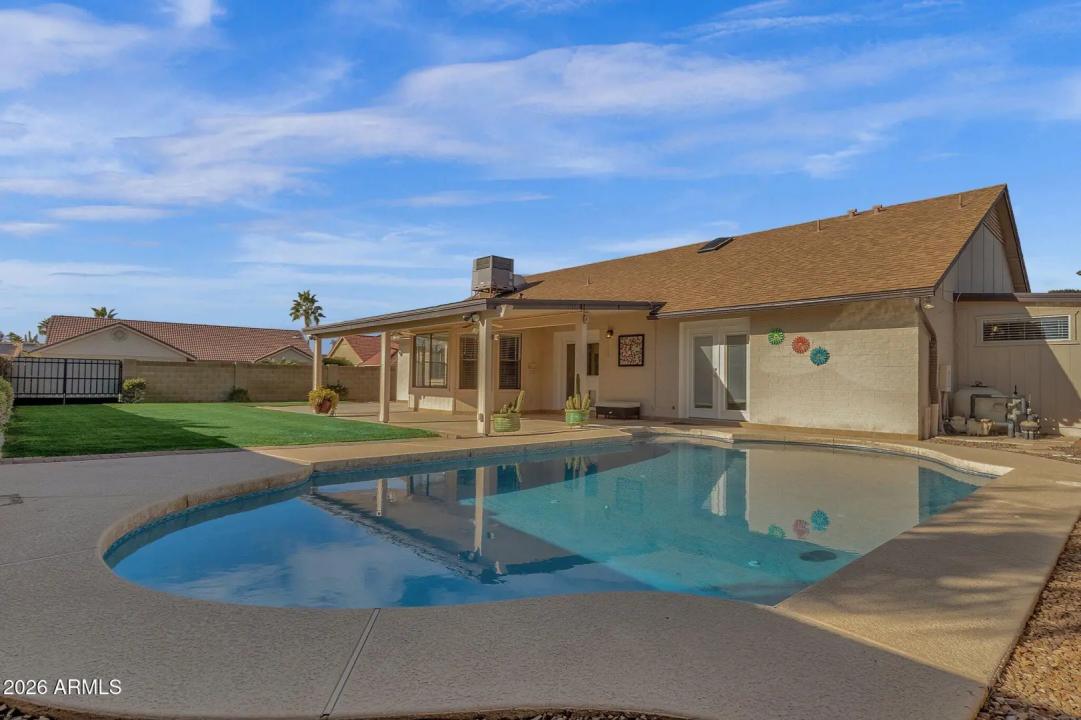 Real Estate Picture 39