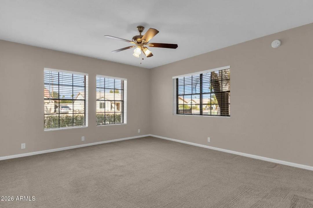 Real Estate Picture 25