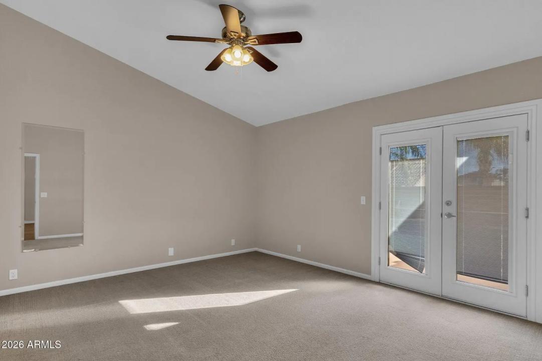 Real Estate Picture 17
