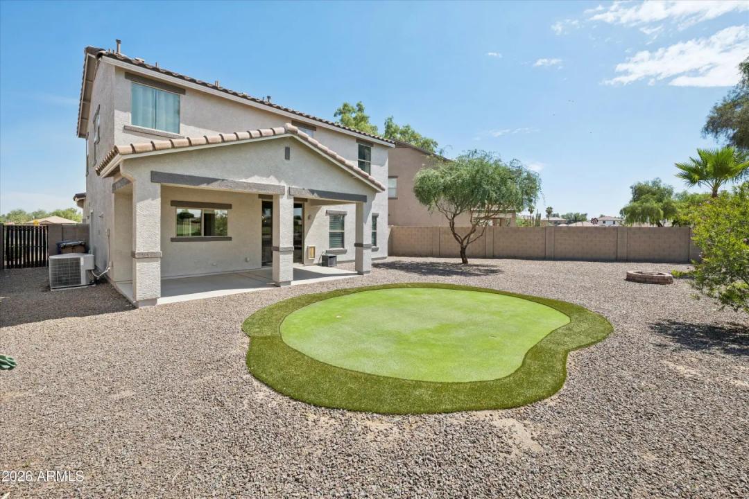 Real Estate Picture 25