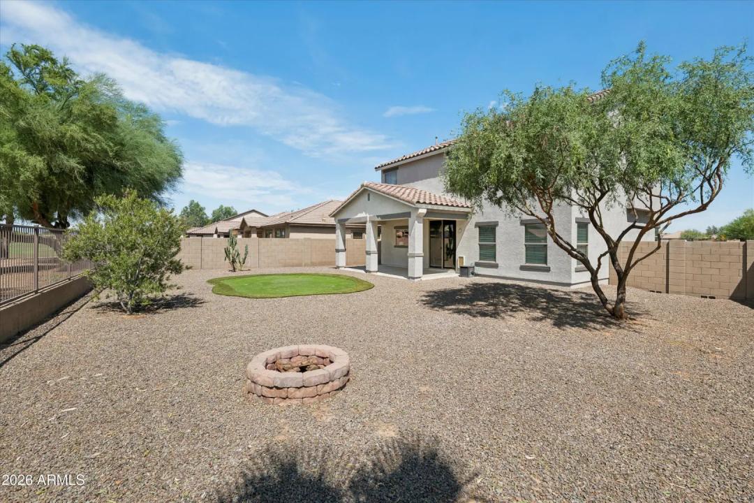 Real Estate Picture 26