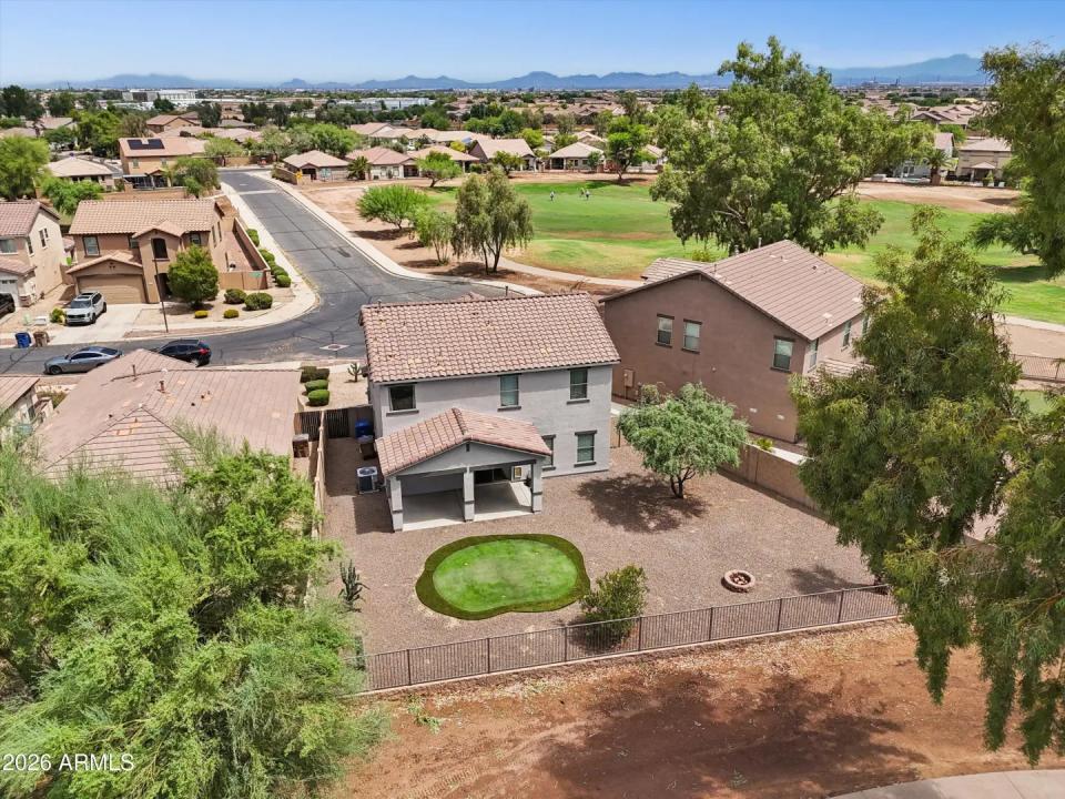 Real Estate Picture 29