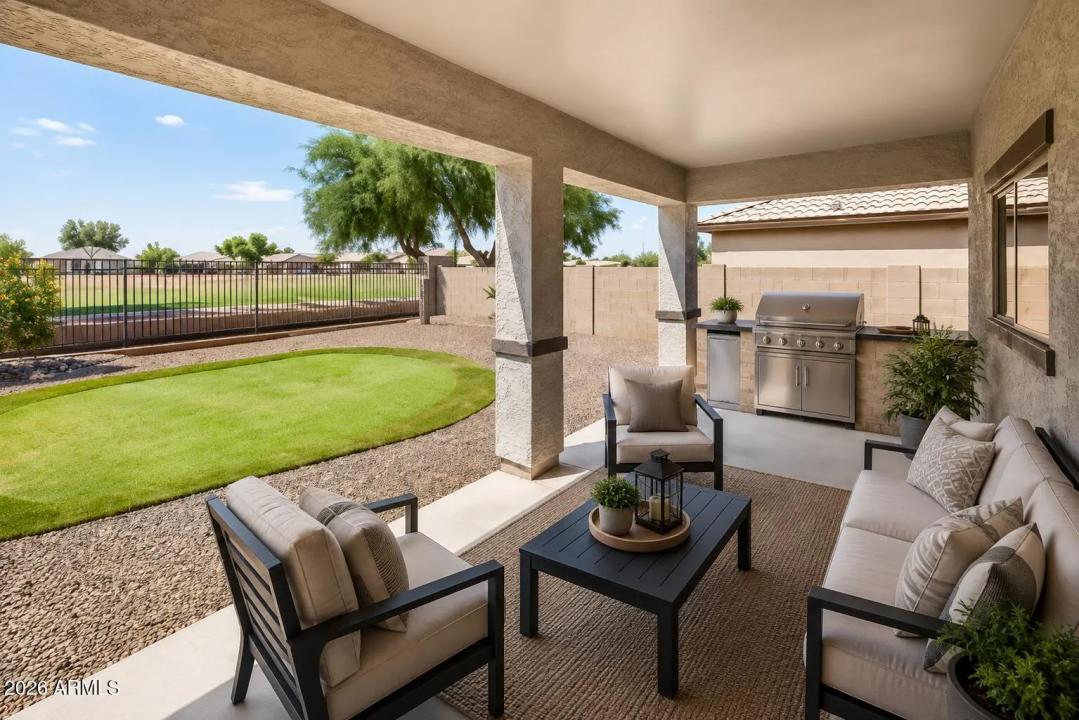 Real Estate Picture 23