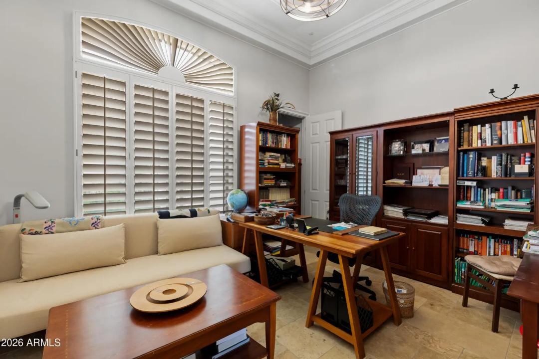 Real Estate Picture 25