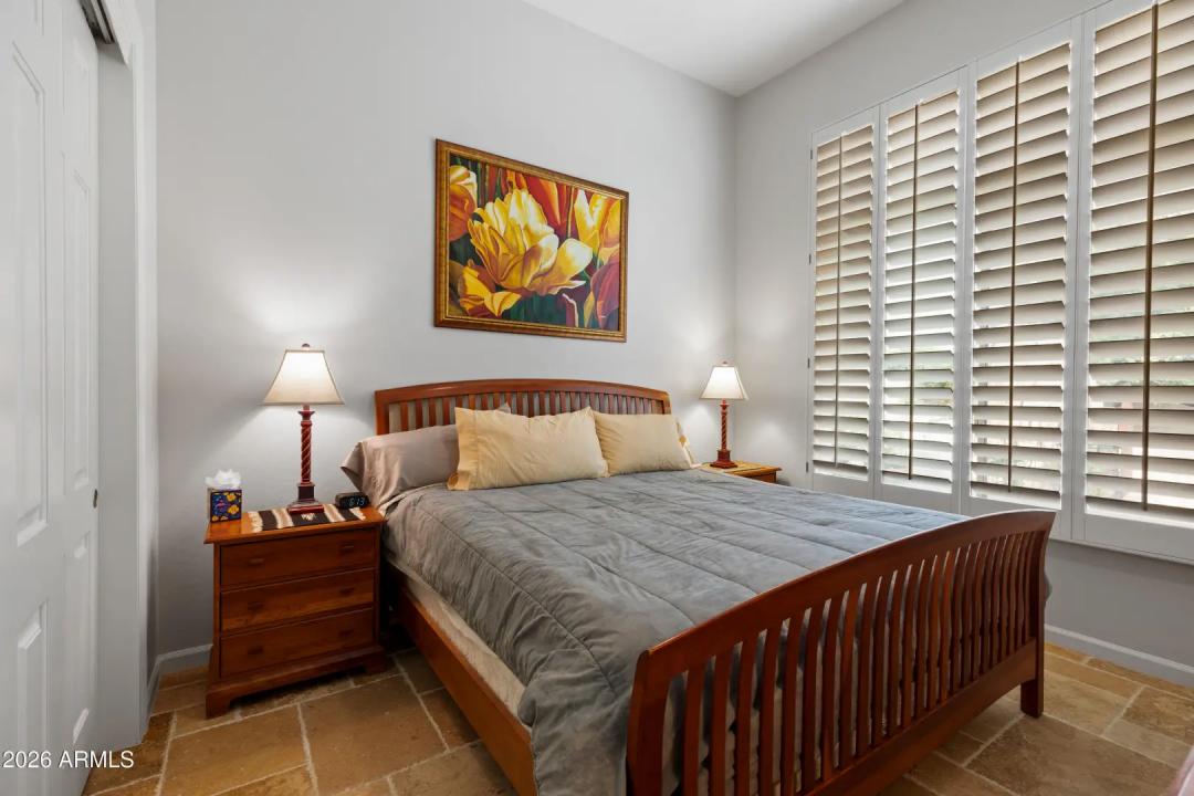 Real Estate Picture 30