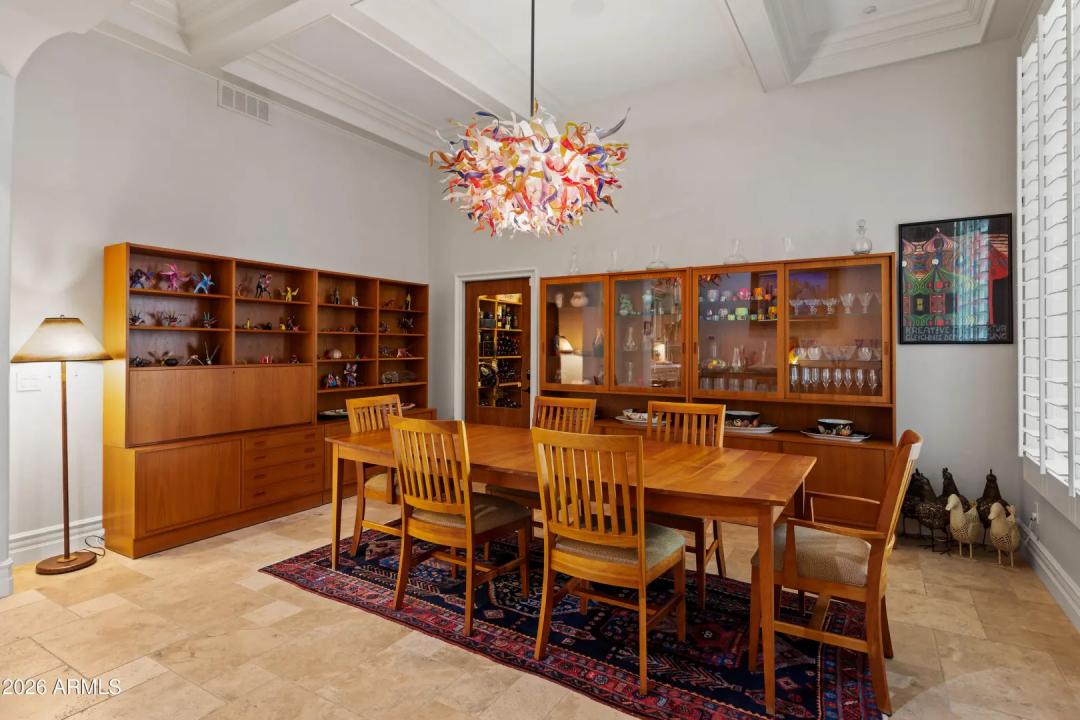 Real Estate Picture 18