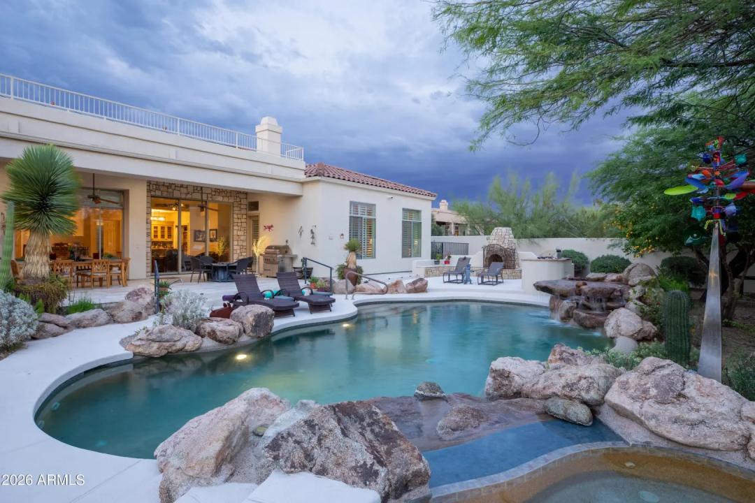 Real Estate Picture 48