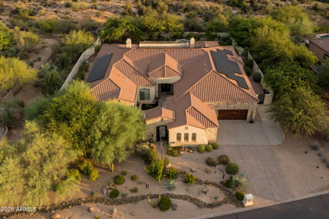 Real Estate Picture 1