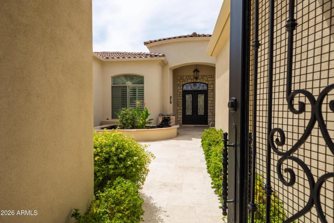 Real Estate Picture 2