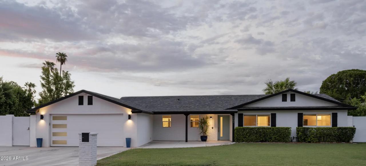 Real Estate Picture 3