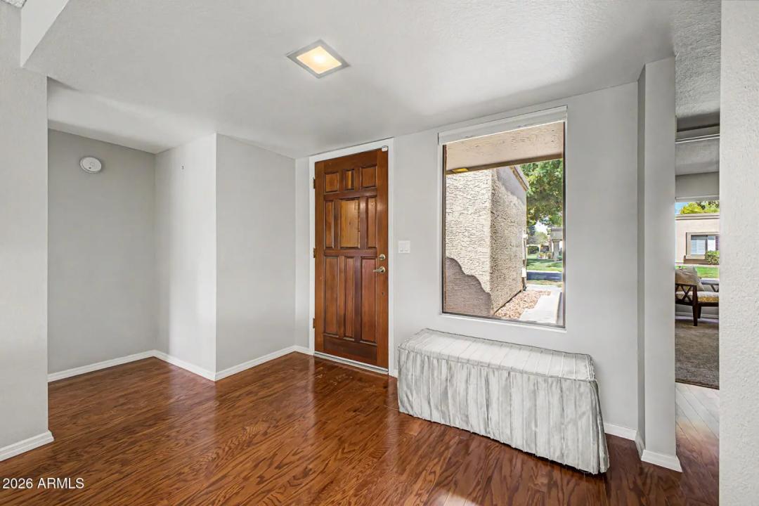 Real Estate Picture 10