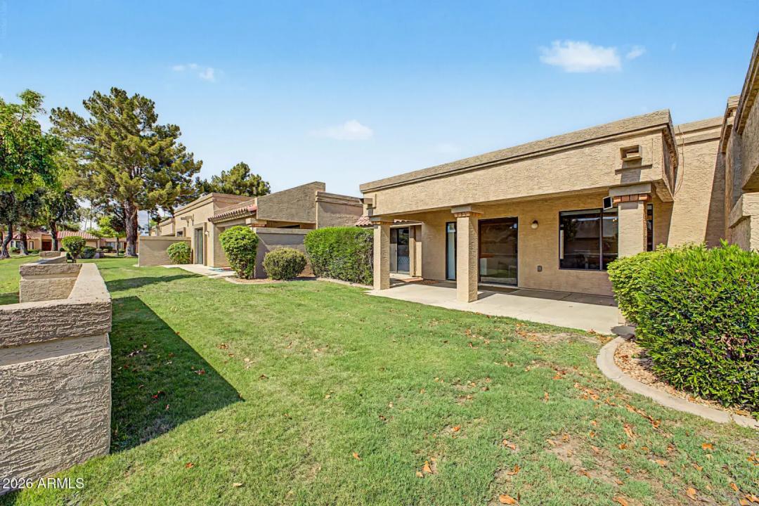 Real Estate Picture 7