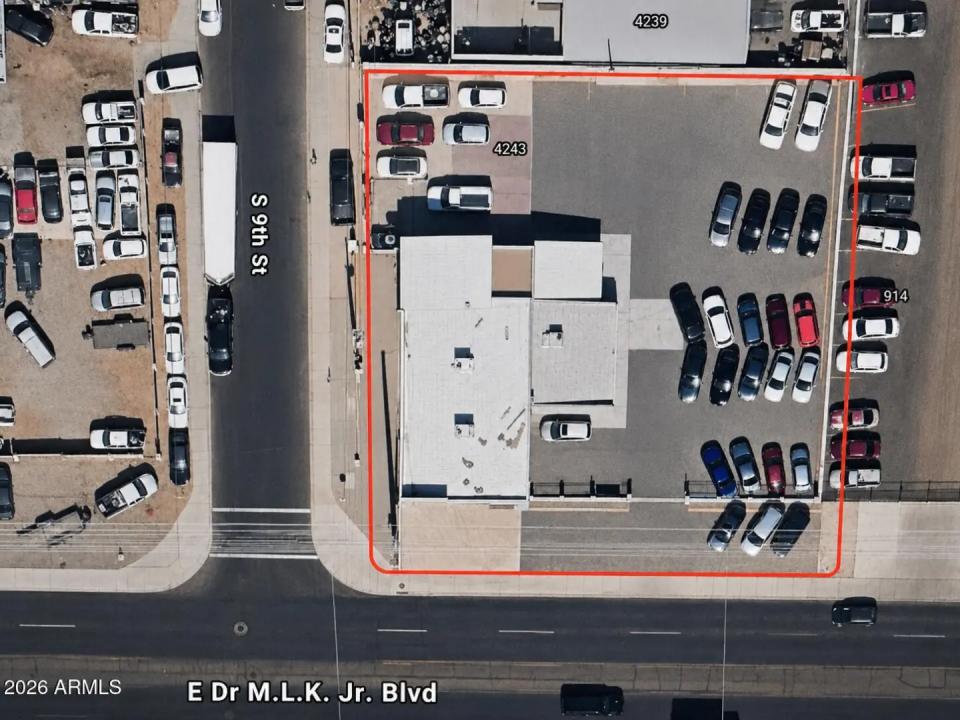 906 E Broadway Road Phoenix AZ 85040