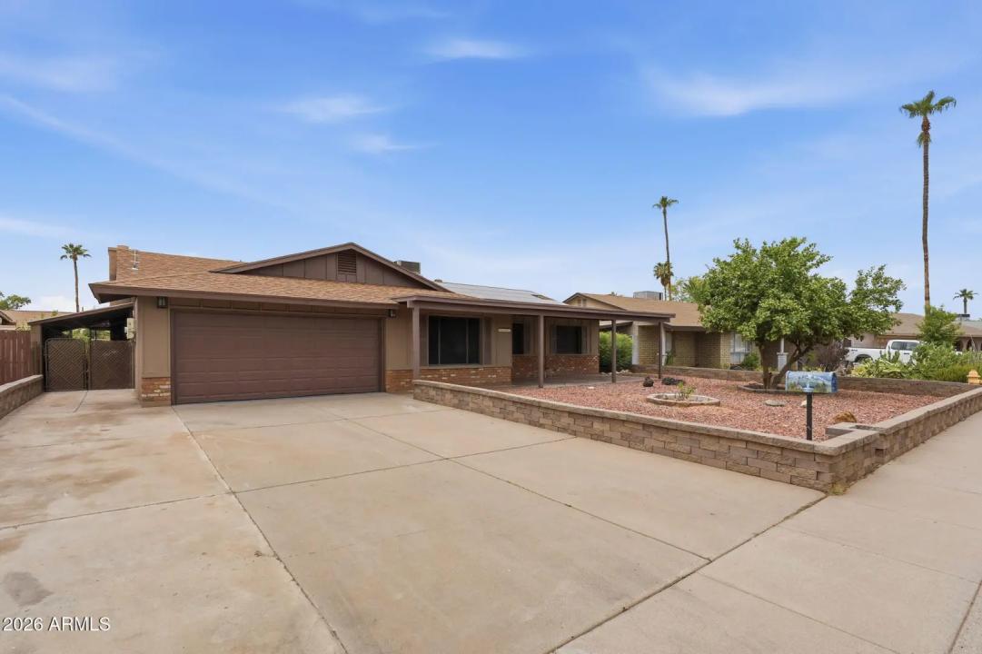 Real Estate Picture 2