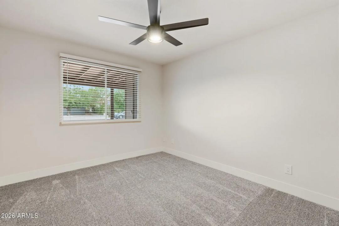 Real Estate Picture 20