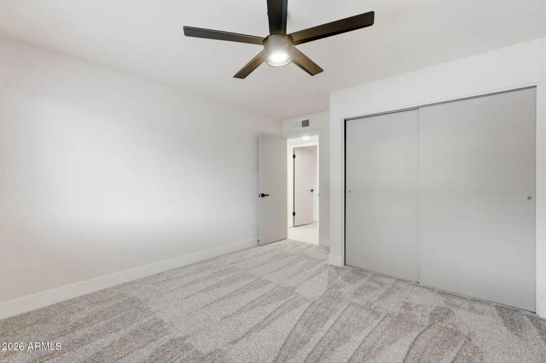Real Estate Picture 23