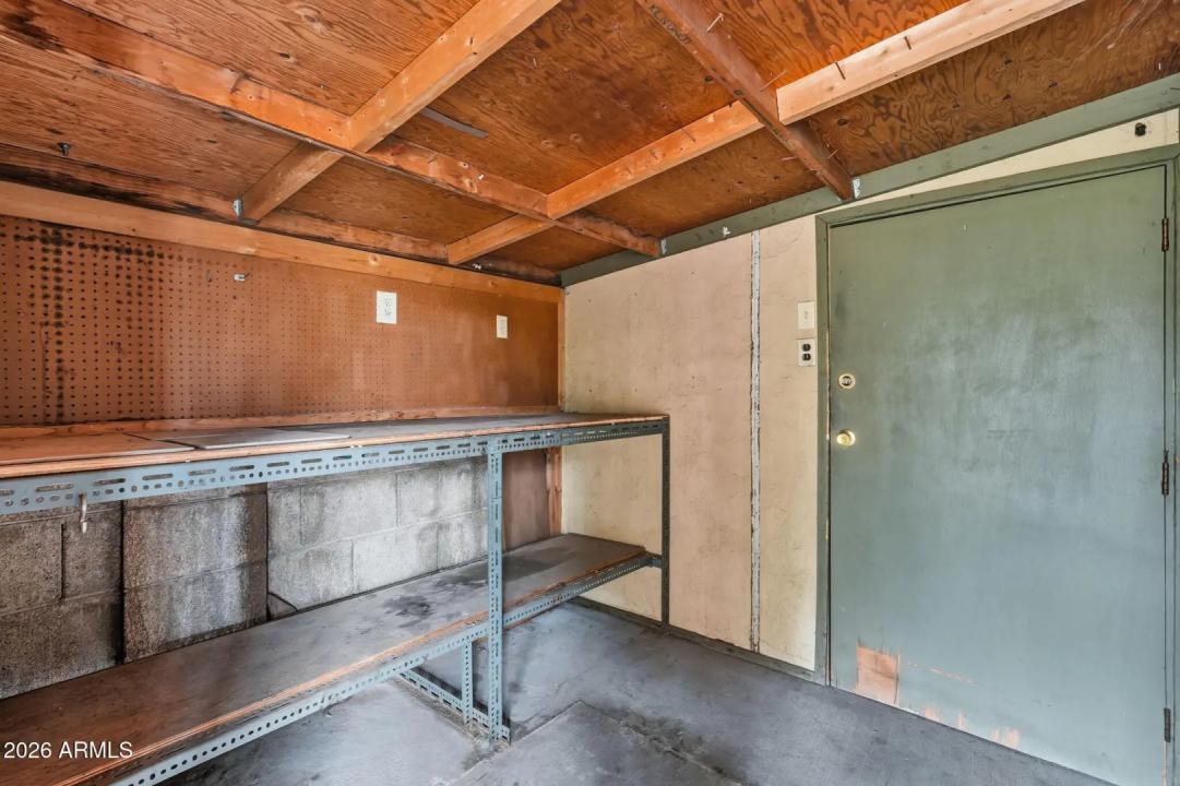 Real Estate Picture 27