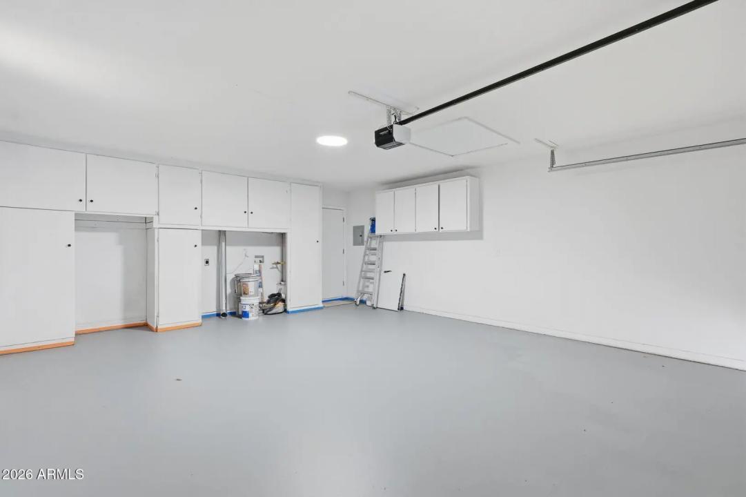 Real Estate Picture 29