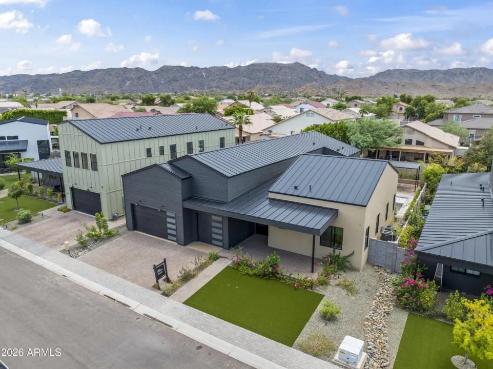 Real Estate Picture 2