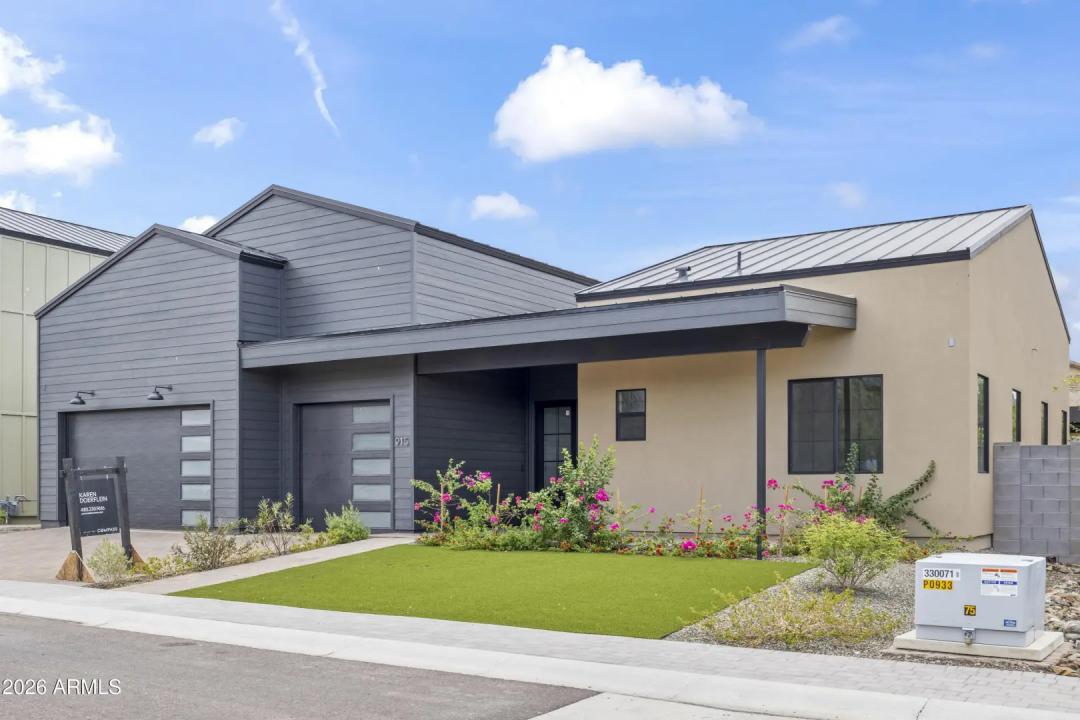 Real Estate Picture 43