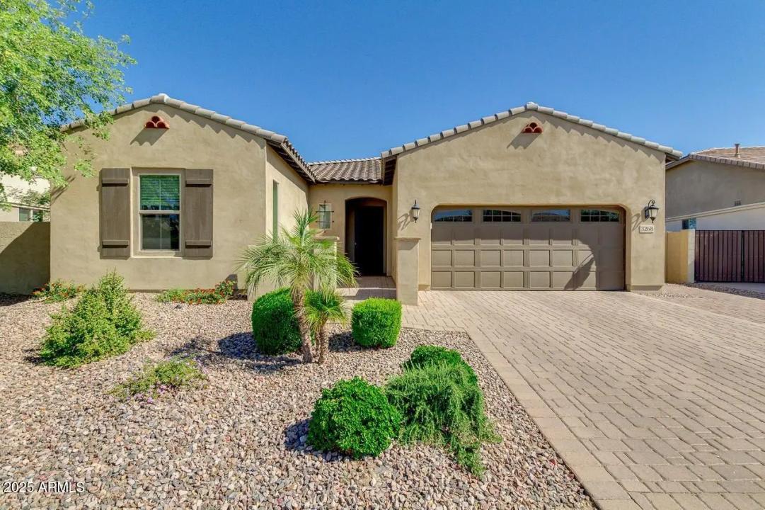 Real Estate Picture 1