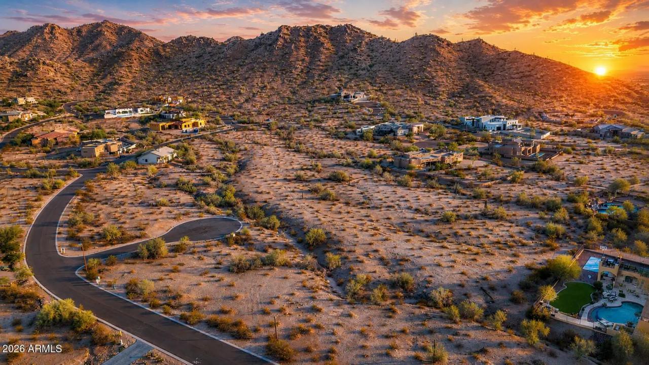 9380 S KRISTA Drive 80 Goodyear AZ 85338