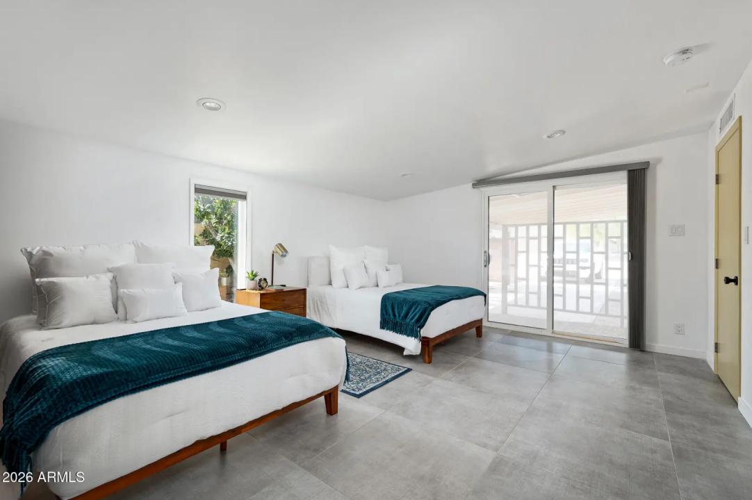 Real Estate Picture 21