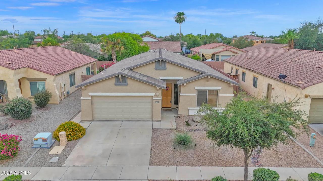 Real Estate Picture 1