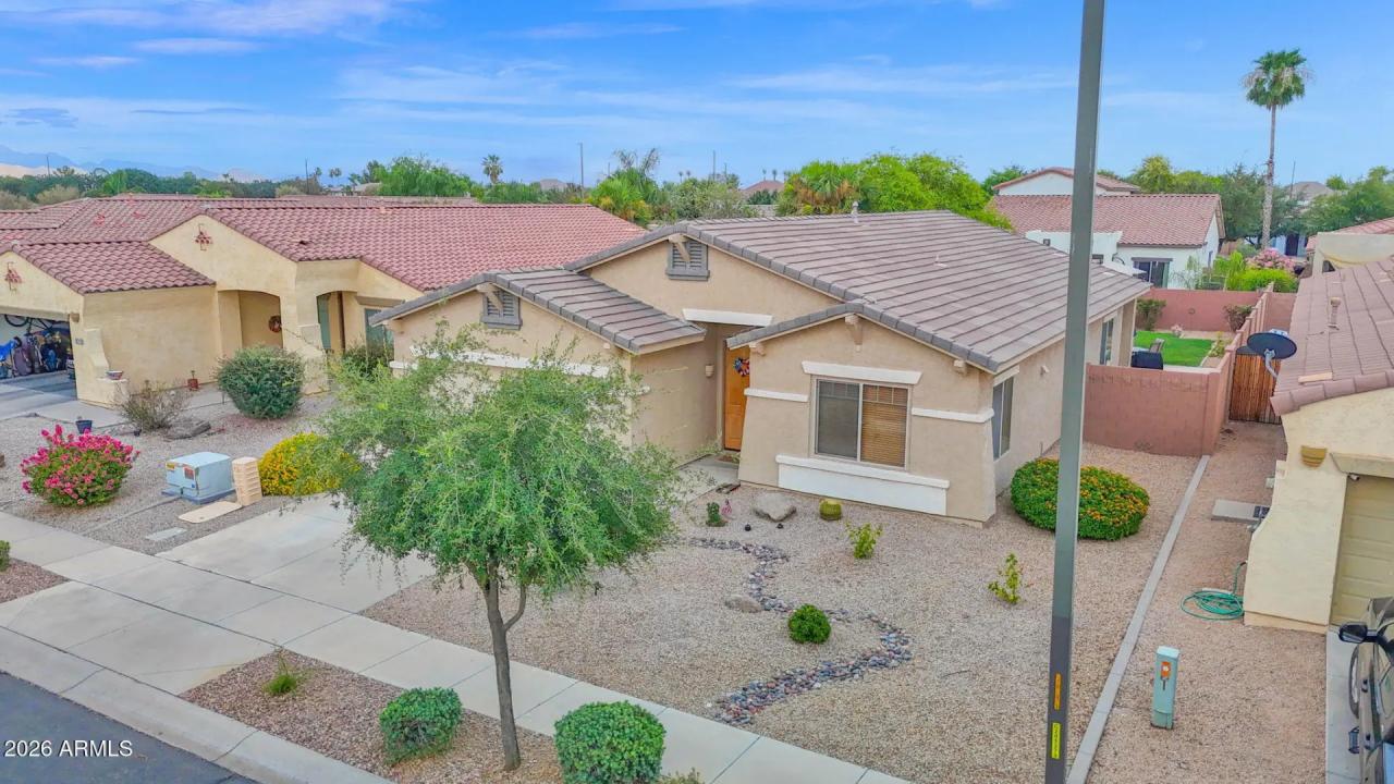 Real Estate Picture 2