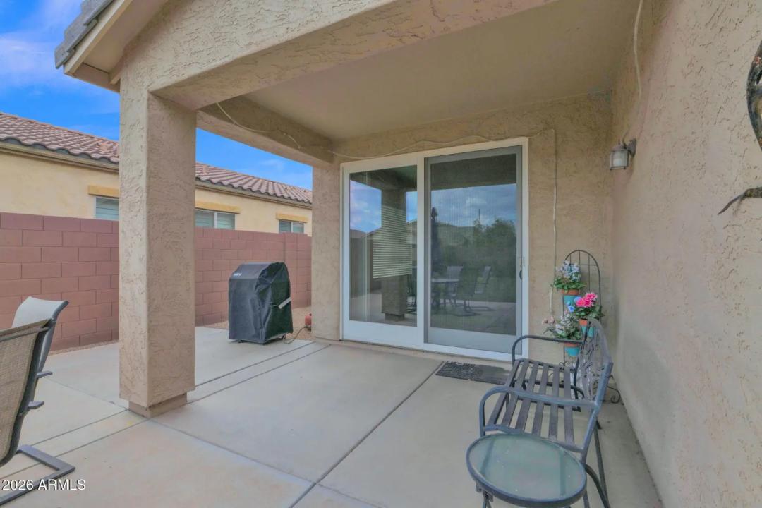 Real Estate Picture 32