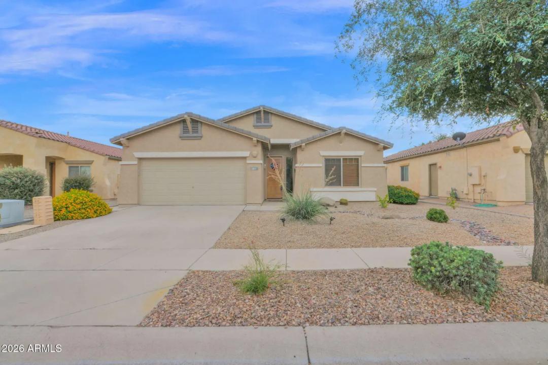 Real Estate Picture 4