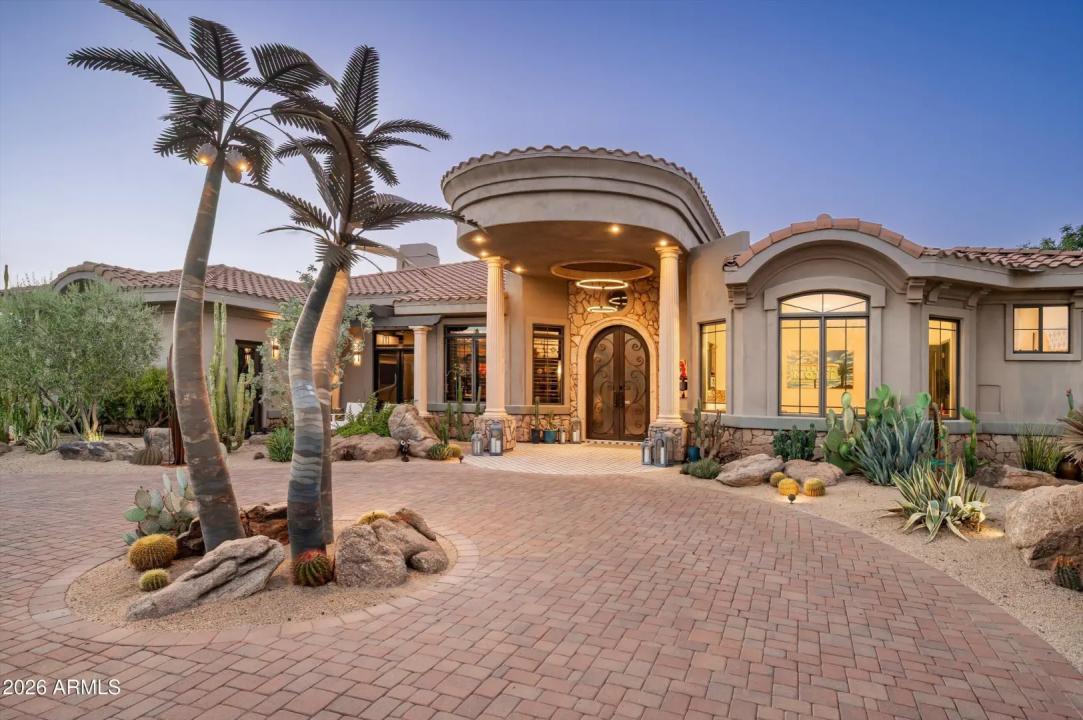 Real Estate Picture 7