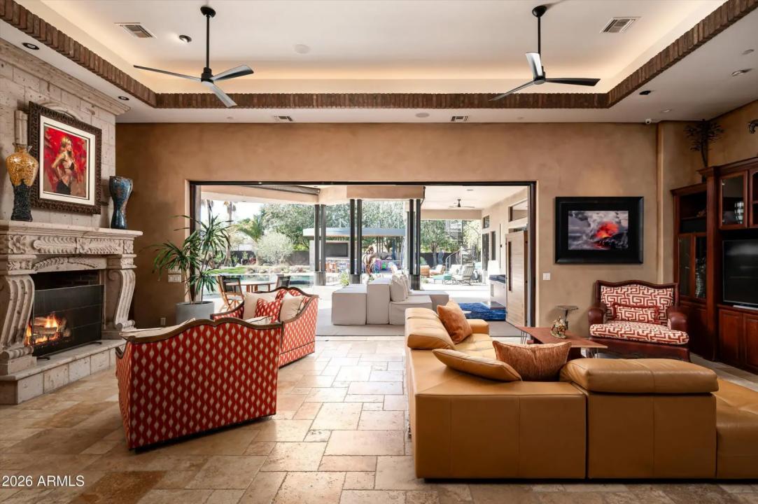 Real Estate Picture 22