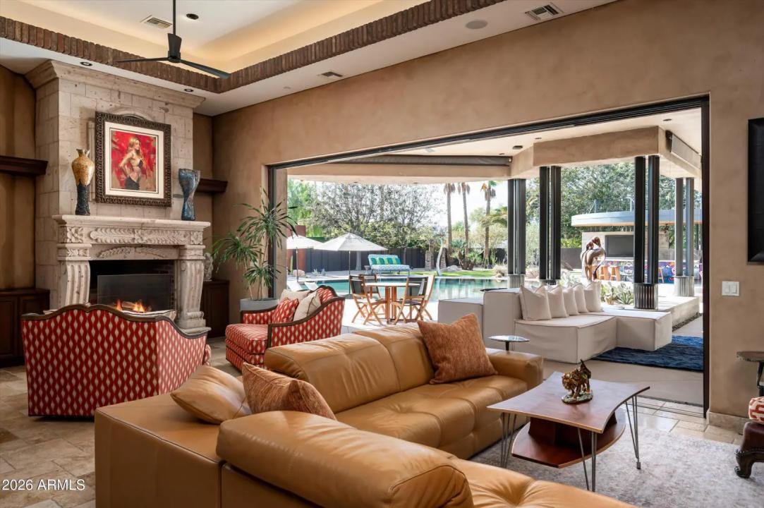 Real Estate Picture 24