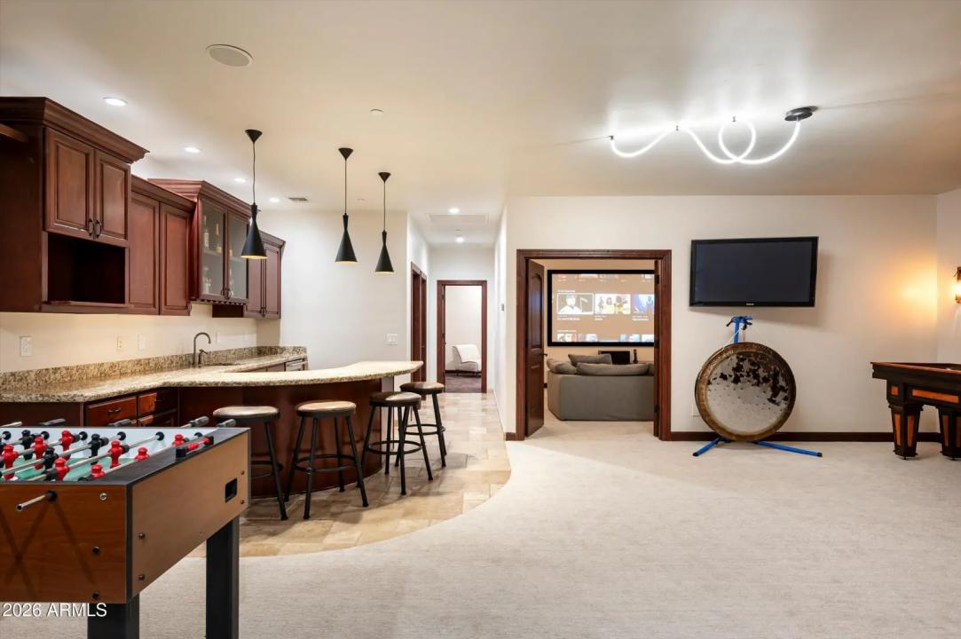 Real Estate Picture 42