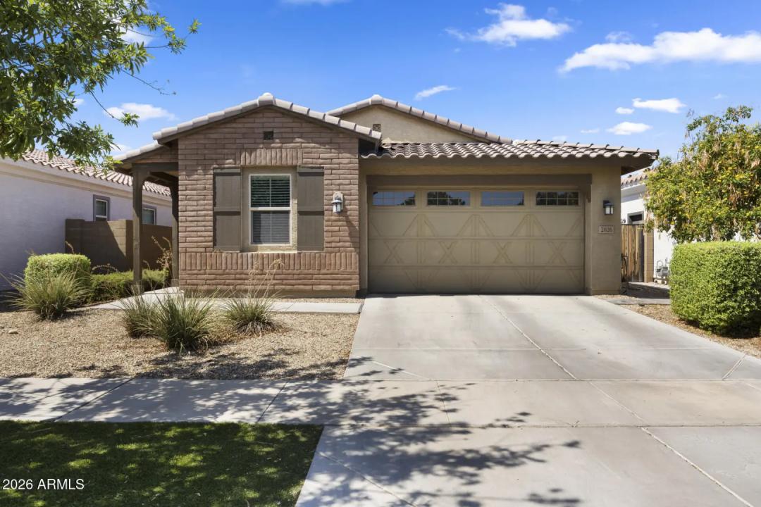 Real Estate Picture 1