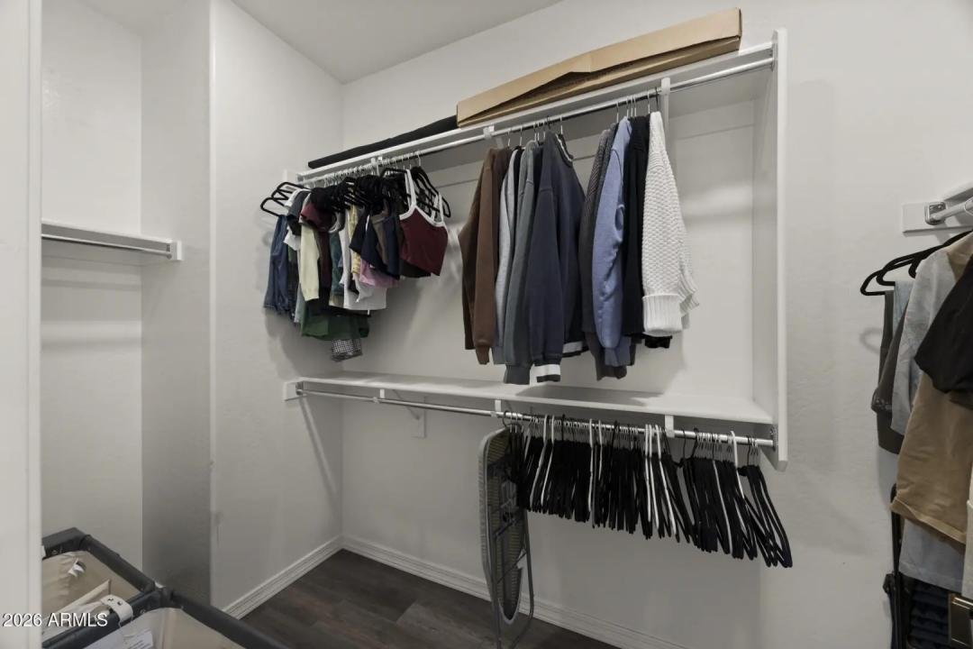 Real Estate Picture 17