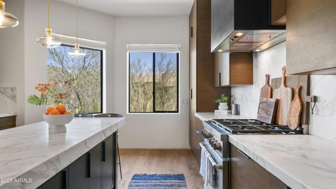 Real Estate Picture 27