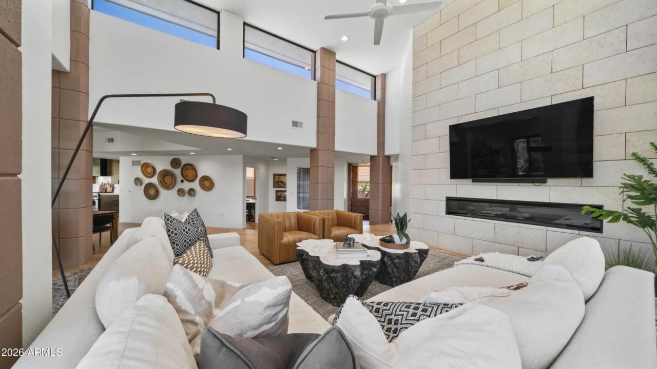 Real Estate Picture 21