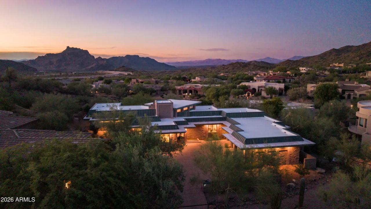Real Estate Picture 2