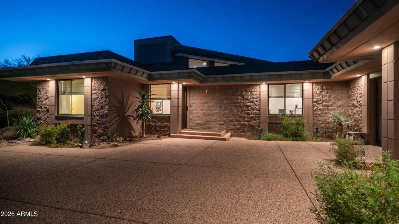 Real Estate Picture 75
