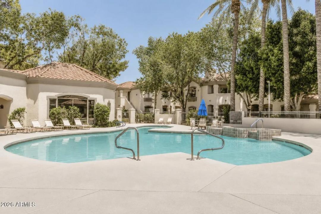 Real Estate Picture 22