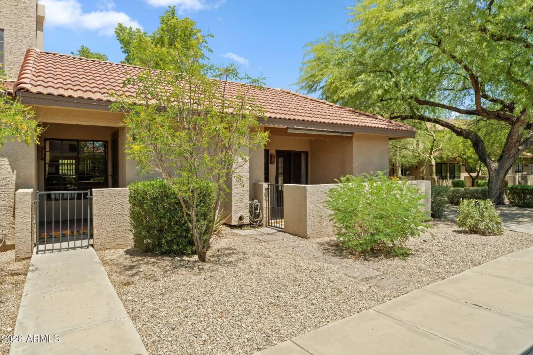 Real Estate Picture 1