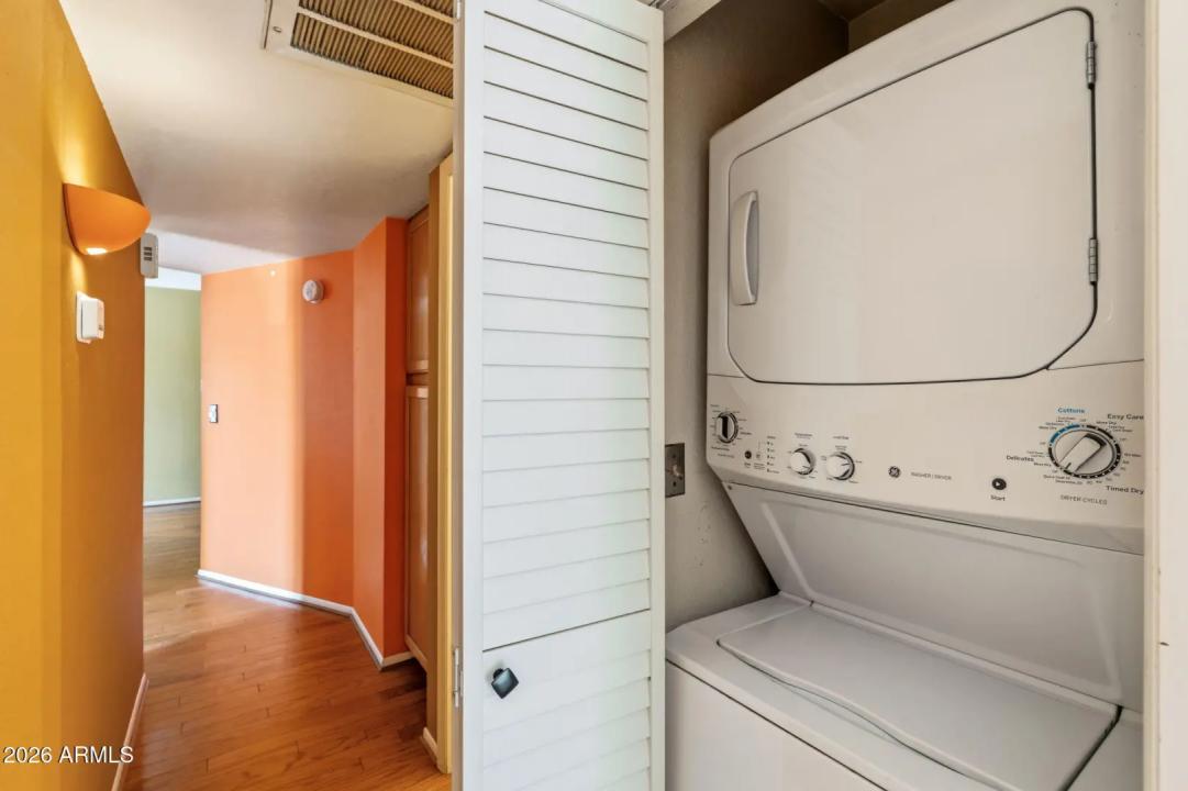 Real Estate Picture 16