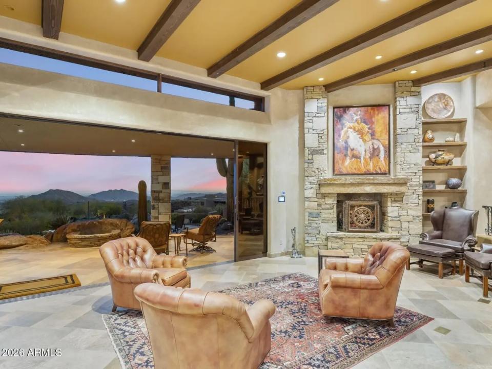Real Estate Picture 23