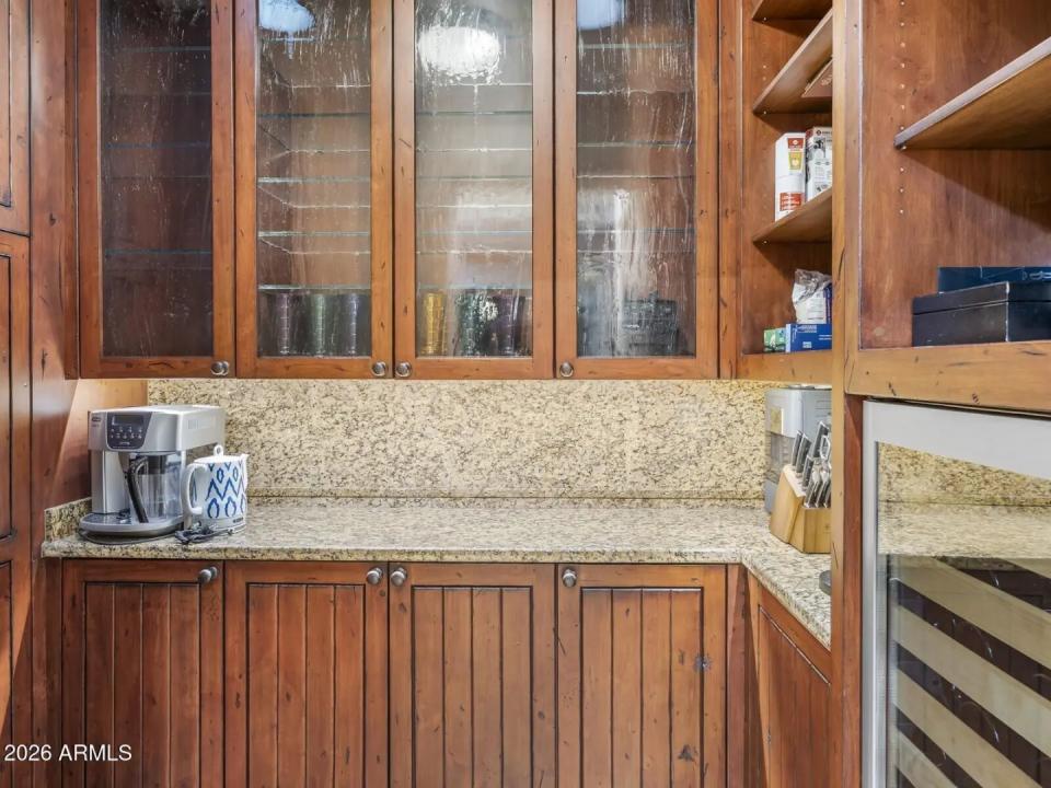Real Estate Picture 36