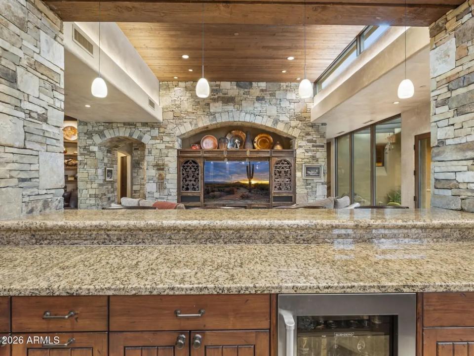 Real Estate Picture 38