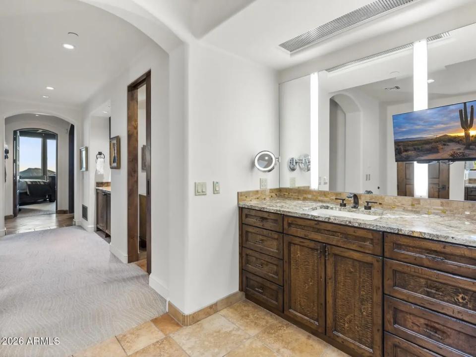 Real Estate Picture 52